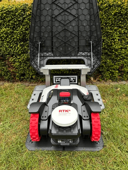 Grasrobotplus