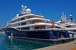 M/Y Cakewalk carpet repairs