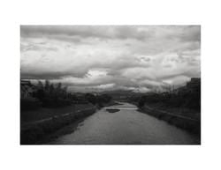 出町橋から北山を望む