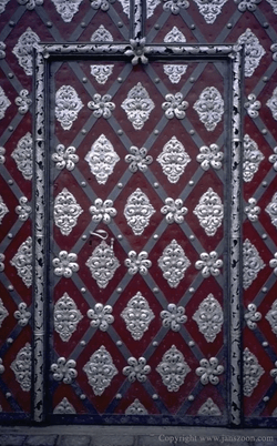 Door art, Prague