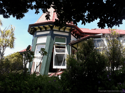 Earthquake damaged Villa, Christchurch