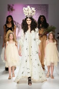 Stefania Morland, MBFW for MAC Cosmetics, Photo by SDR photo