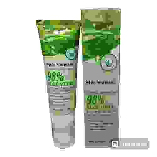 Exfoliante en espuma para la cara.