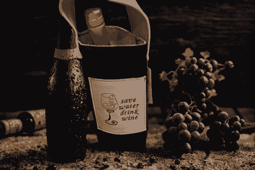 Small wine tote.