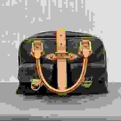 Louis Vuitton Monogram Manhattan Handbag