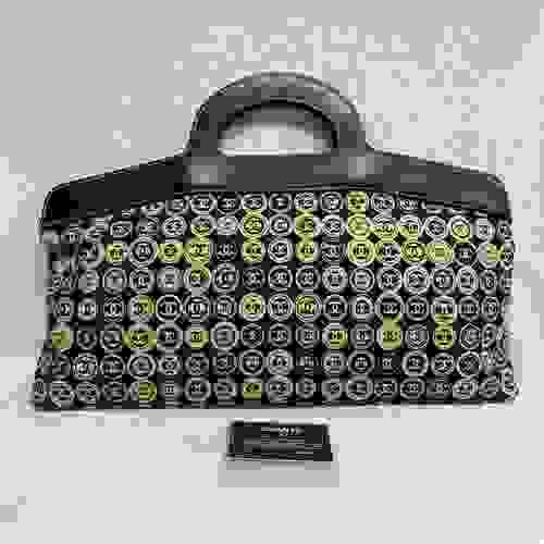 Chanel Coco Mark handbag Bolsos de mano Negro