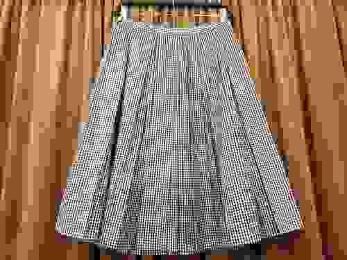 Gingham Pleated Skirt-Small/Medium
