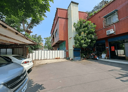 鶯歌交流道收租廠房｜土地 205坪