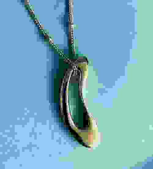 Infinity Miniature Serene Pendant, 18 ct gold vermeil