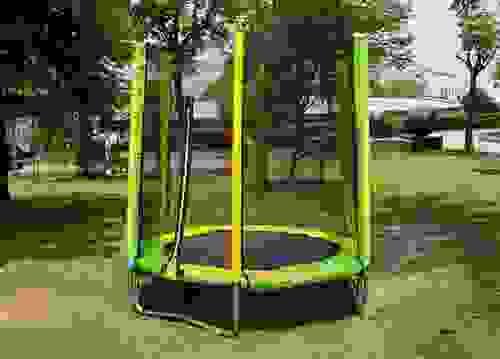 60 Inch Kids Round Trampoline with Safety Enclosure