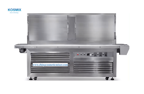 Refrigerating machine for lipstick lip balm
