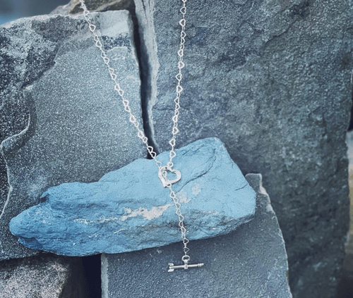 Sterling Silver Arrow and Heart Toggle Clasp on Sterling Silver Heart Link Chain 20"