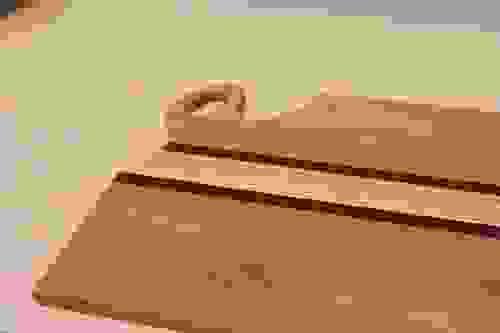 CUTTING BOARD 