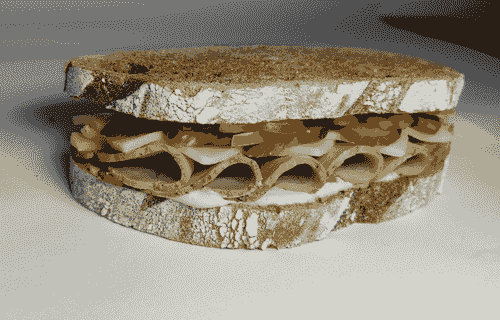 roast beef & cheddar ساندوتش الروست بيف والشيدر