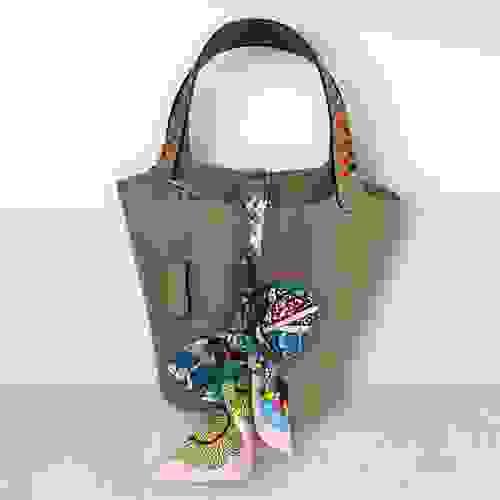 バケットバッグ