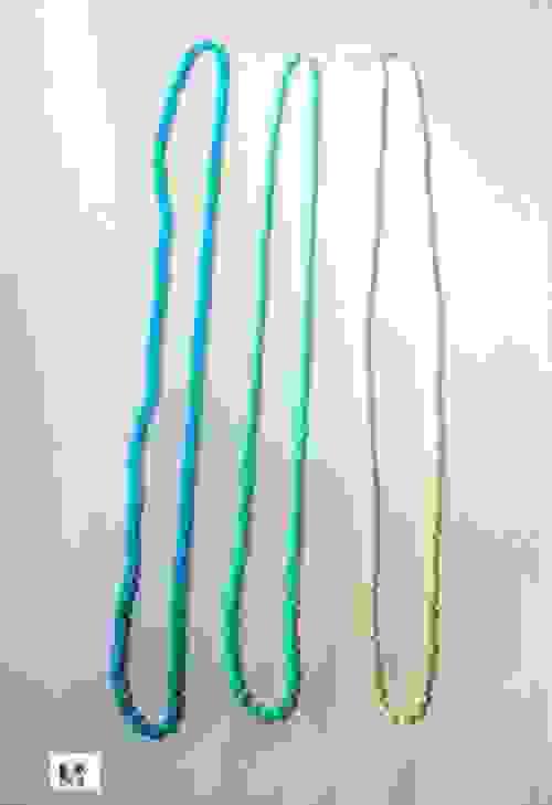 Straight single necklaces