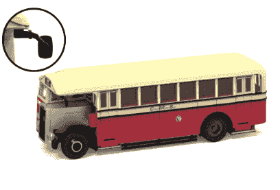 中巴白水箱單層巴士