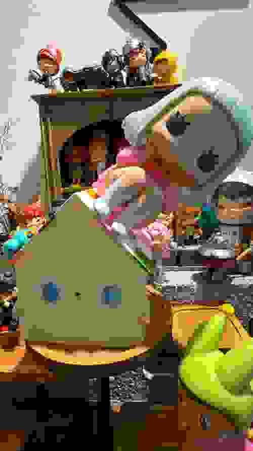Jessica Ng - Daydreamer a colorful house