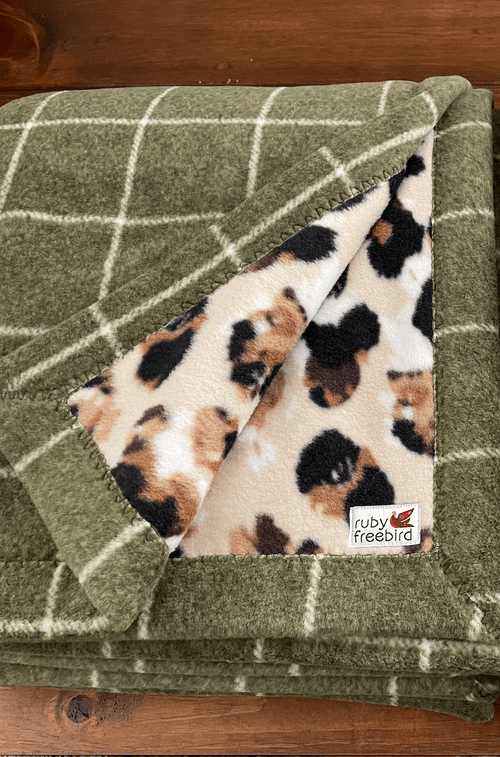 Green Checker with Neutral Leopard 