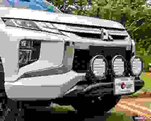 	 PORTA HALOGENOS CARMODIFIERS PARA MITSUBISHI L200