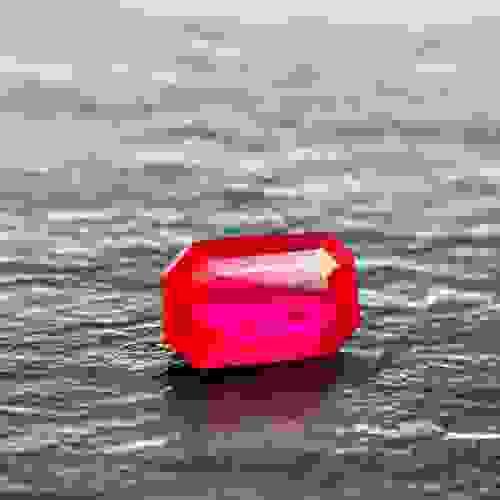 Pure fluorescent ruby｜3.02 Ct. Unburned pigeon blood red
