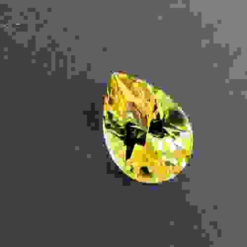 Imperial Topaz｜1.94 Ct.｜Yellow Gem・Emperor&#39;s Jade