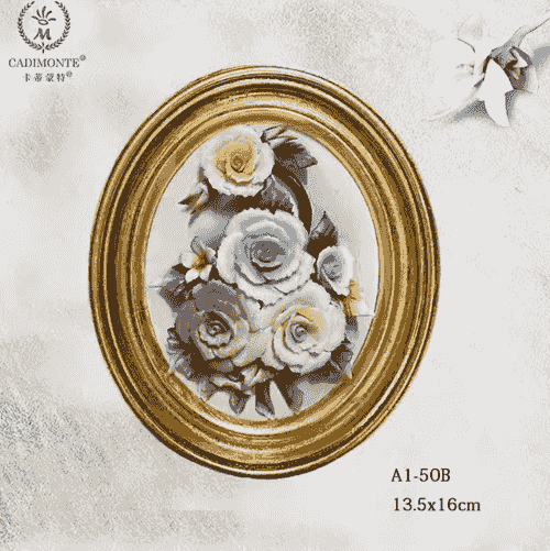 Beautiful Handmade Capodimonte Style Porcelain Flower Bouquet in Oval Frame Wall