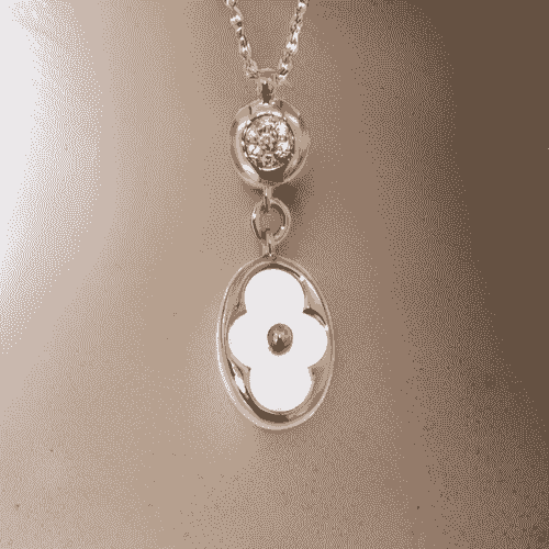 18ct Yellow Gold Mother of Pearl Necklace