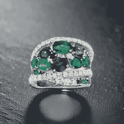 18ct White Gold Emerald Sapphire Ring