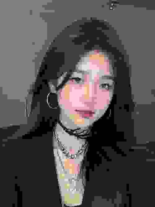 南京女大学生