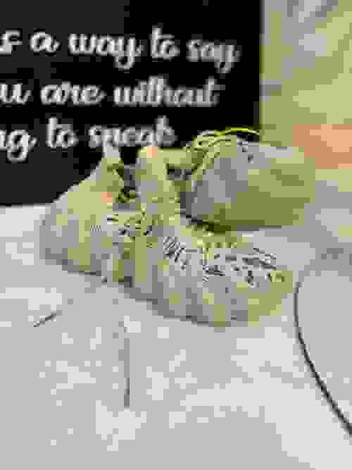  sneakers  shoes
