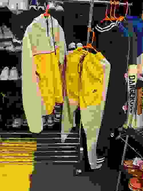 BLUE MANTEAU
