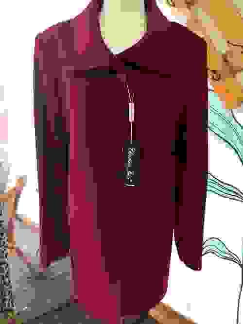 Chaquetón Christina Felix  granate