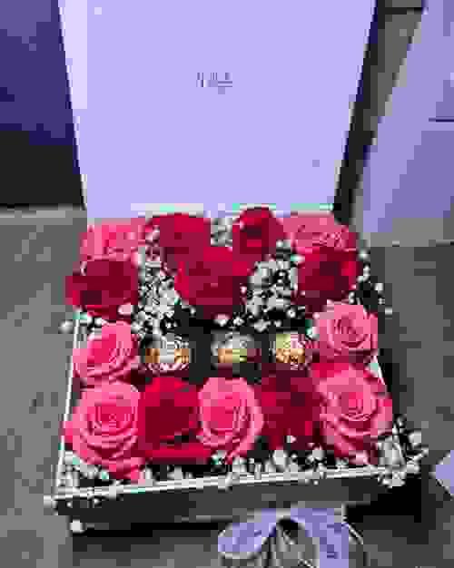 Large Flower & Chocolate Box