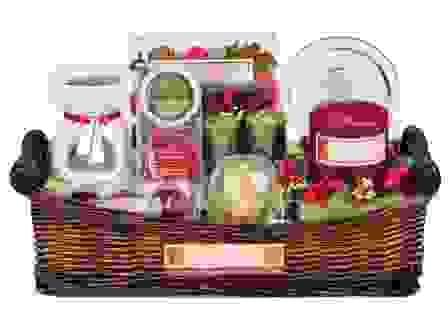 Custom Made Baskets with Candles