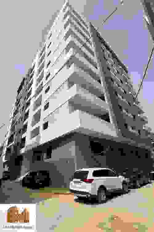 IMMEUBLE F4 SITUE AUX MAMELLES