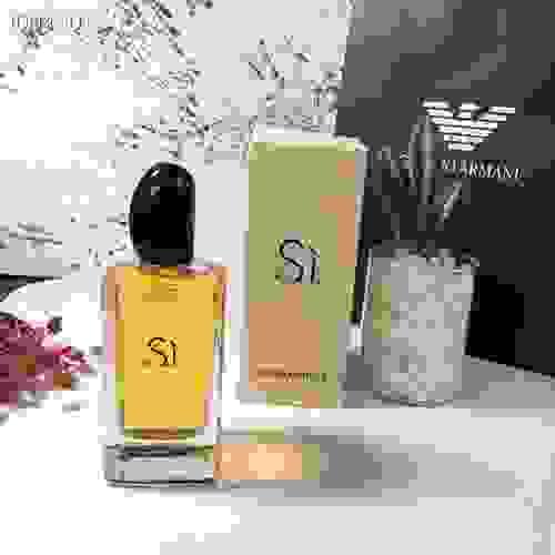 Sì Eau de Parfum