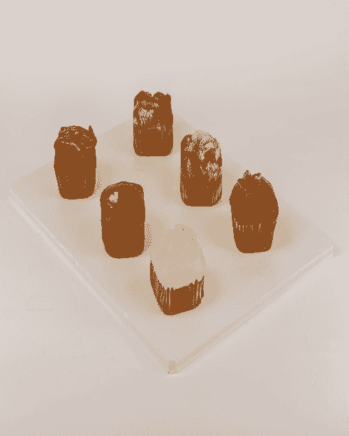 Mini Pound Cake Box – 15 pcs | (بوكس ميني كيك الباوند – ١٥ قطعة)