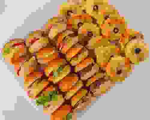 Gathering Box – Brioche Sandwiches & Mini Pizzas 30 pcs (بوكس التجمع – ساندويتشات بريوش وبيتزا صغيرة