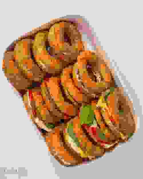 Mini Simit Sando Box– 20 pcs | (بوكس ميني سميت ساندو – ٢٠ قطعة)