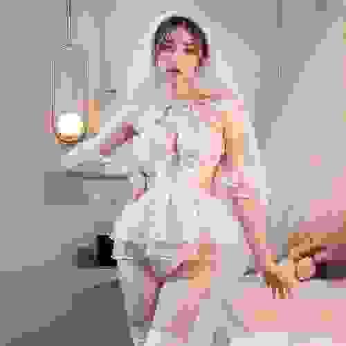 Wedding dress uniform Sexual lingerie Lace nightgown