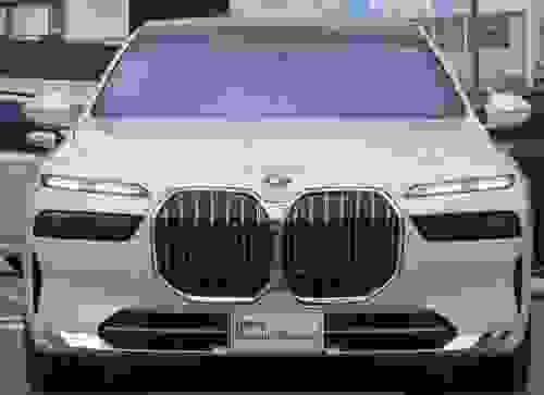 BMW 740 DXDRIVE 2024