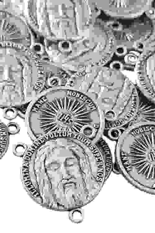 Holy Face of Jesus Centerpiece