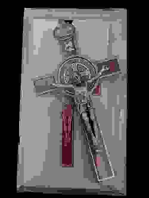 Saint Benedict Crucifix OliveWood , 75mm.