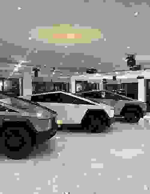 Cybertruck Cyberbeast