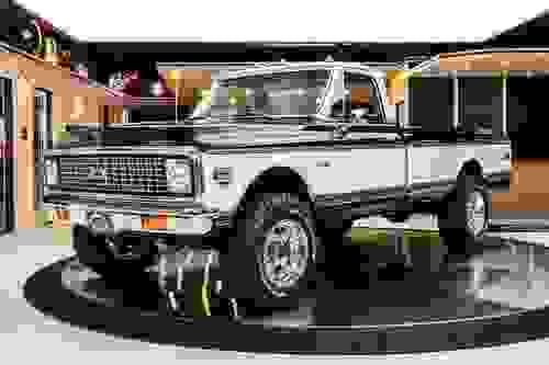 NEW ARRIVAL… 1971 CHEVROLET K-20 4X4 PICKUP