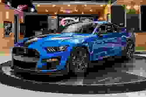 New Arrival... 2020 Ford Mustang Shelby GT500 CF/TP GT500 CF Track Pack!