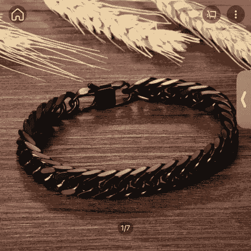 men black bracelet