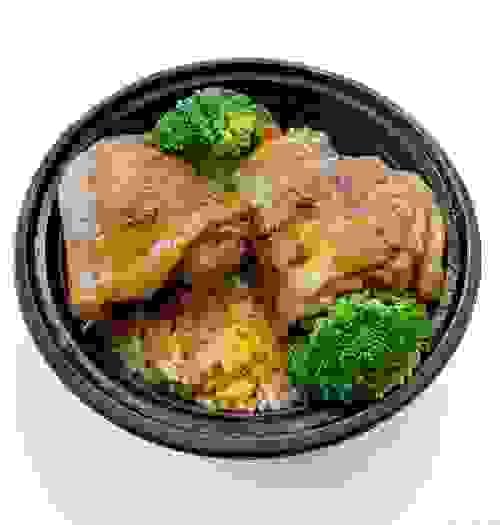 7. 烤鸡大腿炒饭