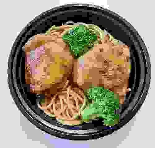 8. 烤鸡大腿葱油面